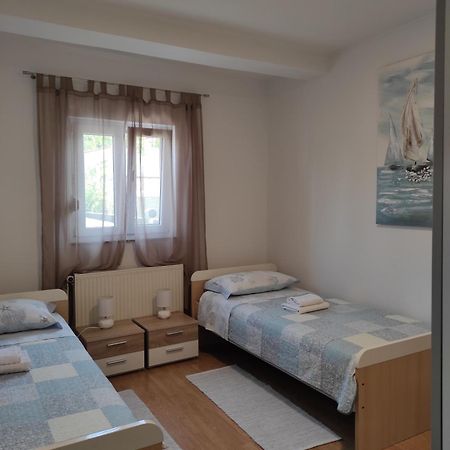 Zoran Vukusic Apartment Kostrena Esterno foto