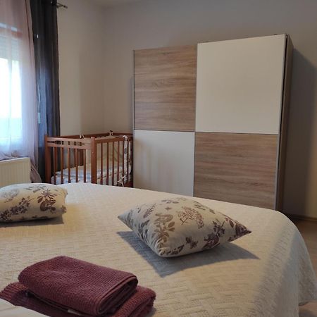 Zoran Vukusic Apartment Kostrena Esterno foto